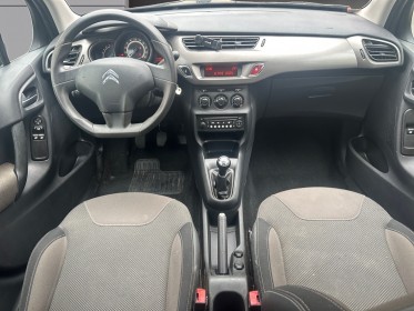 Citroen c3 c3 puretech 82 attraction, 1 er mains, possède un carnet d'entretient, garantie 12 mois occasion simplicicar...