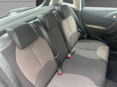 Citroen c3 c3 puretech 82 attraction, 1 er mains, possède un carnet d'entretient, garantie 12 mois occasion simplicicar...