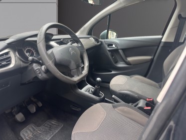 Citroen c3 c3 puretech 82 attraction, 1 er mains, possède un carnet d'entretient, garantie 12 mois occasion simplicicar...