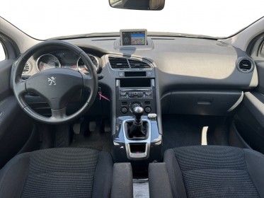 Peugeot 5008 active 130ch ss bvm6 radar av-ar occasion simplicicar orgeval  simplicicar simplicibike france