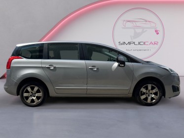 Peugeot 5008 active 130ch ss bvm6 radar av-ar occasion simplicicar orgeval  simplicicar simplicibike france