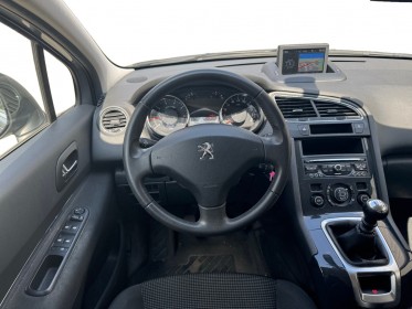 Peugeot 5008 active 130ch ss bvm6 radar av-ar occasion simplicicar orgeval  simplicicar simplicibike france
