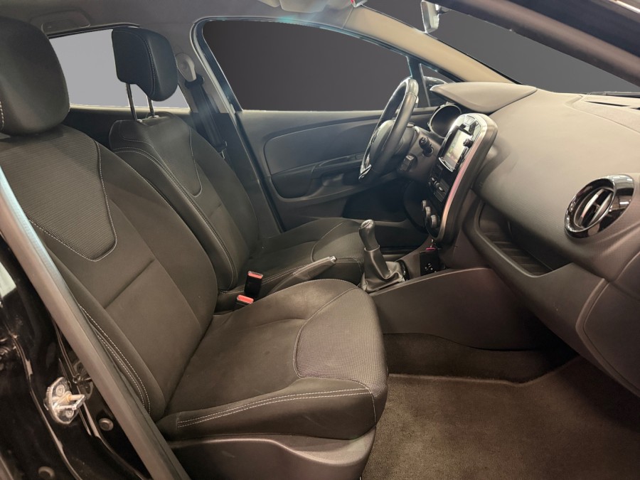 RENAULT d'occasion CLIO Renault Clio IV 1.5 dCi 90 de 2015 Andrezieux