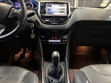 Peugeot 2008 1.6 e-hdi 92ch fap bvm5 allure garantie 12 mois occasion simplicicar saint-jean simplicicar simplicibike france