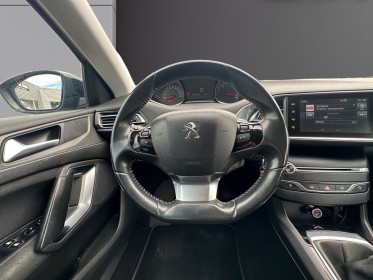 Peugeot 308 1.2 puretech 110ch ss bvm5 allure occasion avignon (84) simplicicar simplicibike france