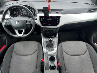 Seat arona 1.0 ecotsi 95 ch bvm5 style / radars anti-collision / carplay / gps occasion simplicicar salon de provence...