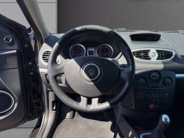 Renault clio iii 1.2 16v 75 dynamique occasion simplicicar meaux simplicicar simplicibike france