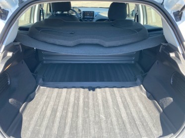 Peugeot 208 1.6 bluehdi 75ch bvm5 societe vp deriv tva non recuperable occasion simplicicar la ciotat simplicicar...