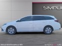 Toyota auris touring sports pro my17 hybride pro 136h design business//garantie 12 mois// occasion simplicicar lille ...