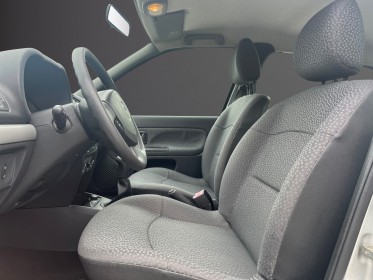 Renault clio campus 1.5 dci 65 ch campus authentique - clim/regulateur/limiteur - garantie 12 mois occasion simplicicar...