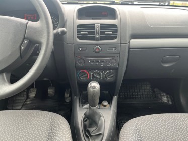 Renault clio campus 1.5 dci 65 ch campus authentique - clim/regulateur/limiteur - garantie 12 mois occasion simplicicar...