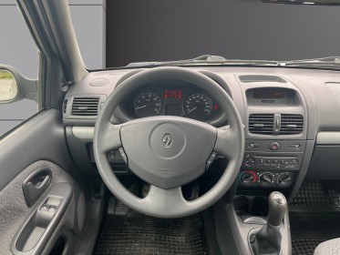 Renault clio campus 1.5 dci 65 ch campus authentique - clim/regulateur/limiteur - garantie 12 mois occasion simplicicar...