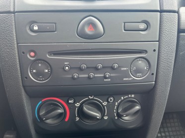 Renault clio campus 1.5 dci 65 ch campus authentique - clim/regulateur/limiteur - garantie 12 mois occasion simplicicar...
