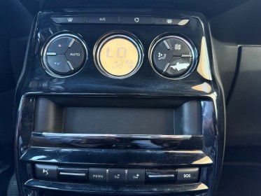 Ds ds 3 puretech 82cv so chic moteur change/bluetooth/regulateur - garantie 12 mois - occasion simplicicar marignane ...