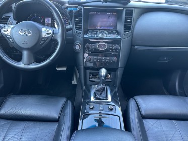 Infiniti qx70 s premium 3.0d v6 || carplay  attelage || garantie 12 mois || occasion osny simplicicar simplicibike france