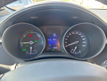 Toyota c-hr hybride pro rc18 122h dynamic - camera de recul - jbl - garantie 12 mois occasion simplicicar nimes - rb auto...