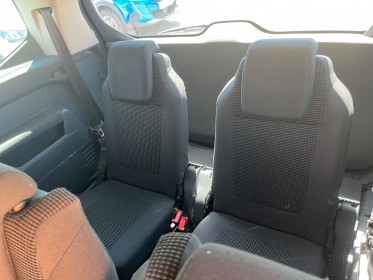 Peugeot 5008 1.6 hdi 112ch fap bvm6 allure 7pl occasion avignon (84) simplicicar simplicibike france