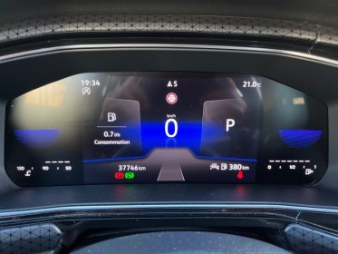 Volkswagen t-cross 1.0 tsi 110 start/stop dsg7 r-line tech -suivie vw-carplay-camera de recul- garantie 3 ans constructeur-...