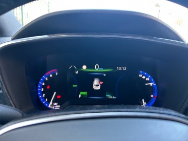 Toyota corolla touring sports hybride my20 122h design, garantie 12 mois, entretiens toyota, carplays, caméra de recul...