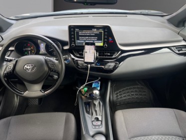 Toyota c-hr hybride my20 1.8l dynamic, caméra de recul, apple carplay, garantie 12 mois. occasion simplicicar villejuif ...