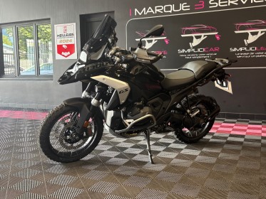 Bmw r 1300 gs bmw r 1300 gs triple black comme neuve 50km garantie constructeur occasion  simplicicar aix les bains...