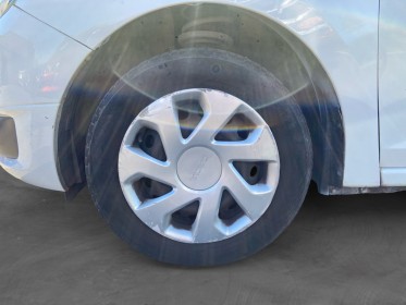 Dacia logan dci 75 ambiance - distrib ok - clim - gps occasion simplicicar compiegne simplicicar simplicibike france