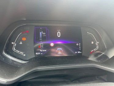 Renault clio v tce 130 edc initiale paris - garantie 12mois - carplay - systeme d alarme - sono bose - camera de recul...