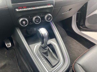 Renault clio v tce 130 edc initiale paris - garantie 12mois - carplay - systeme d alarme - sono bose - camera de recul...