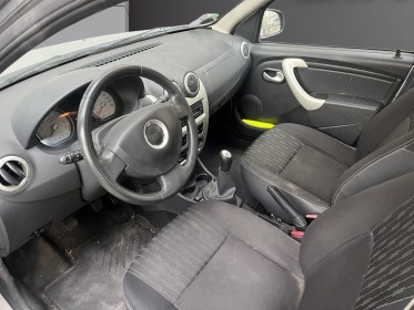 Dacia sandero 1.4 mpi 75 gpl eco2 blackline occasion montreuil (porte de vincennes)(75) simplicicar simplicibike france