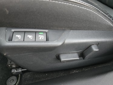 Peugeot 2008 1.5 l hdi 130 ss eat8 gt line virtual cockpit caméra de recul  siéges cuirs chauffant avants garantie 12 mois...