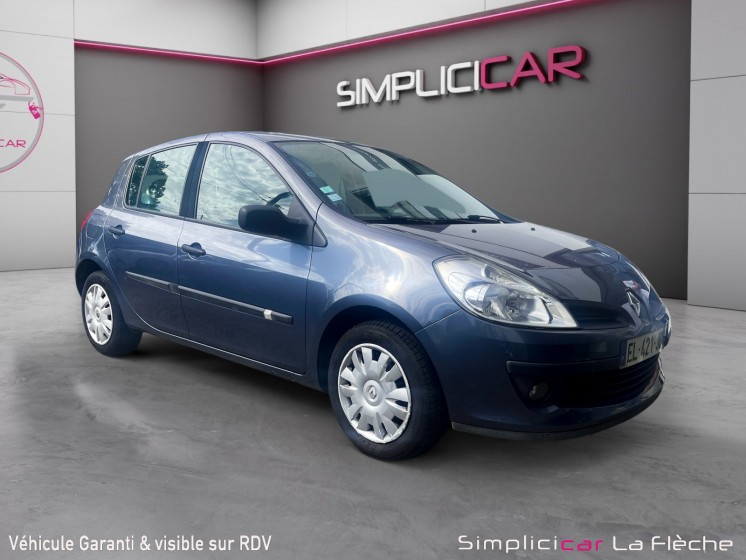 Renault clio iii 1.4 16v 100 confort pack clim dynamique occasion simplicicar la fleche simplicicar simplicibike france Renault clio iii 1.4 16v 100 confort pack clim dynamique occasion simplicicar la fleche simplicicar simplicibike france
