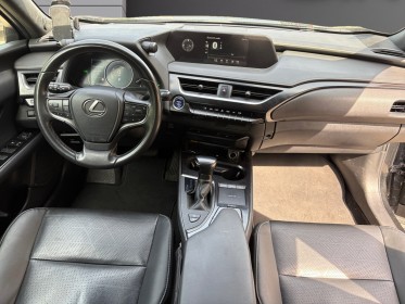 Lexus ux 250h 2wd luxe my21 lux plus / garantie 12 mois occasion simplicicar mery-sur-oise simplicicar simplicibike france