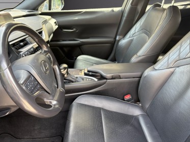 Lexus ux 250h 2wd luxe my21 lux plus / garantie 12 mois occasion simplicicar mery-sur-oise simplicicar simplicibike france