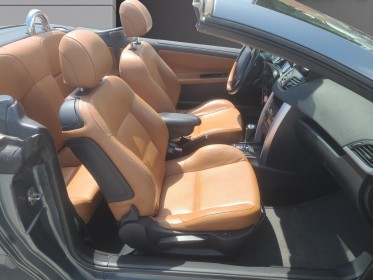 Peugeot 207 cc 1.6 vti 16v 120ch féline a occasion simplicicar frejus  simplicicar simplicibike france