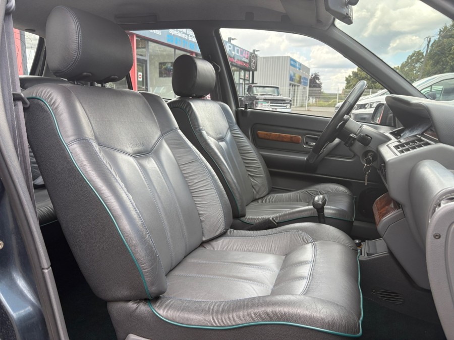 RENAULT d'occasion CLIO 1.4 BACCARA de 1992 Arras (62)﻿