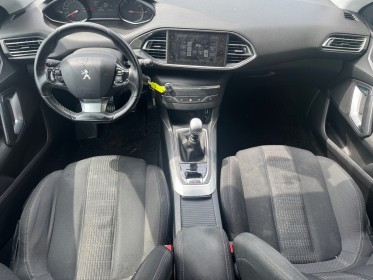 Peugeot 308 allure  130 ch bvm6 camera de recul/ 1ere mains occasion simplicicar orgeval  simplicicar simplicibike france