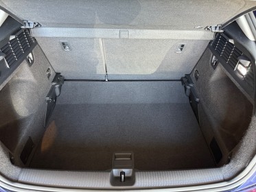 Audi q2 30 tdi 116 s tronic 7 advanced - full cuir - camera de recul - jantes rotor - garantie occasion simplicicar marignane...