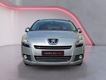Peugeot 5008 2.0hdi 163ch bva6 allure 7pl / toit panoramique / affichage tête haute occasion simplicicar orgeval ...