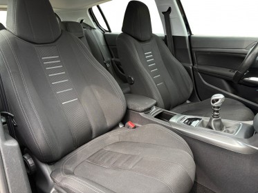 Peugeot 308 1.2 puretech 130ch ss bvm6 allure occasion simplicicar orgeval  simplicicar simplicibike france