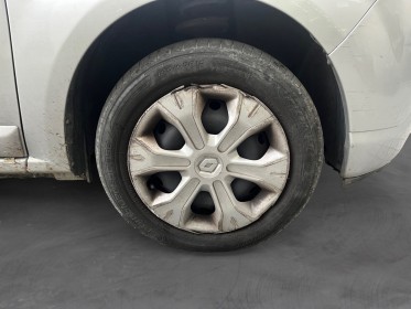 Dacia sandero 1.4 mpi 75 gpl eco2 blackline entretien complet / garantie 12 mois occasion montreuil (porte de vincennes)(75)...