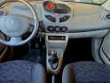 Renault twingo ii 1.2 75ch idÉal jeune permis vendu avec gros entretien distribution, vidange, bougies, embrayage.. occasion...