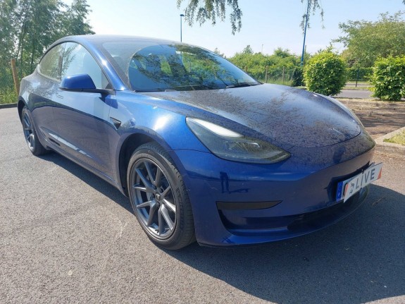 Tesla model 3 standard range plus rwd - en cours d'arrivage occasion simplicicar rennes simplicicar simplicibike france