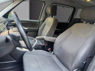 Ford galaxy ii 2.2 tdci 175 dpf ghia occasion paris 17ème (75)(porte maillot) simplicicar simplicibike france