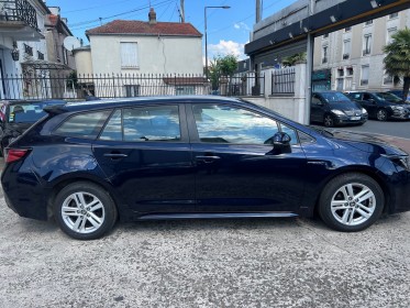 Toyota corolla touring sports hybride pro my20 pro hybride 122h dynamic business occasion simplicicar livry gargan...