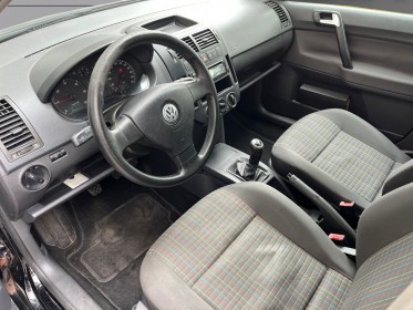 Volkswagen polo tdi 70 united, attelage occasion montreuil (porte de vincennes)(75) simplicicar simplicibike france