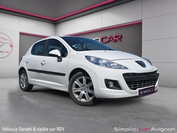 Peugeot 207 1.4 hdi 70ch. entretien à jour - distribution  grosse révision réalisés occasion avignon (84) simplicicar...