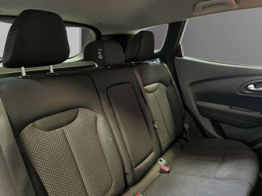 Renault kadjar blue dci 115 business 1ère main avec crochet d'attelage garantie 12 mois occasion simplicicar saint-jean...