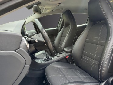 Mercedes classe gla 180 sensation siége chauffant/ garantie 12 mois occasion paris 17ème (75)(porte maillot) simplicicar...