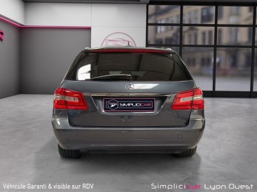 Mercedes classe e break 220 cdi blueefficiency classic a / garantie 12 mois occasion simplicicar lyon ouest simplicicar...