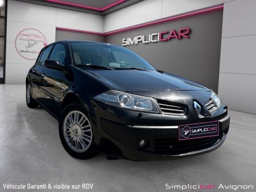 Renault megane ii berline 2.0 16v luxe dynamique occasion avignon (84) simplicicar simplicibike france